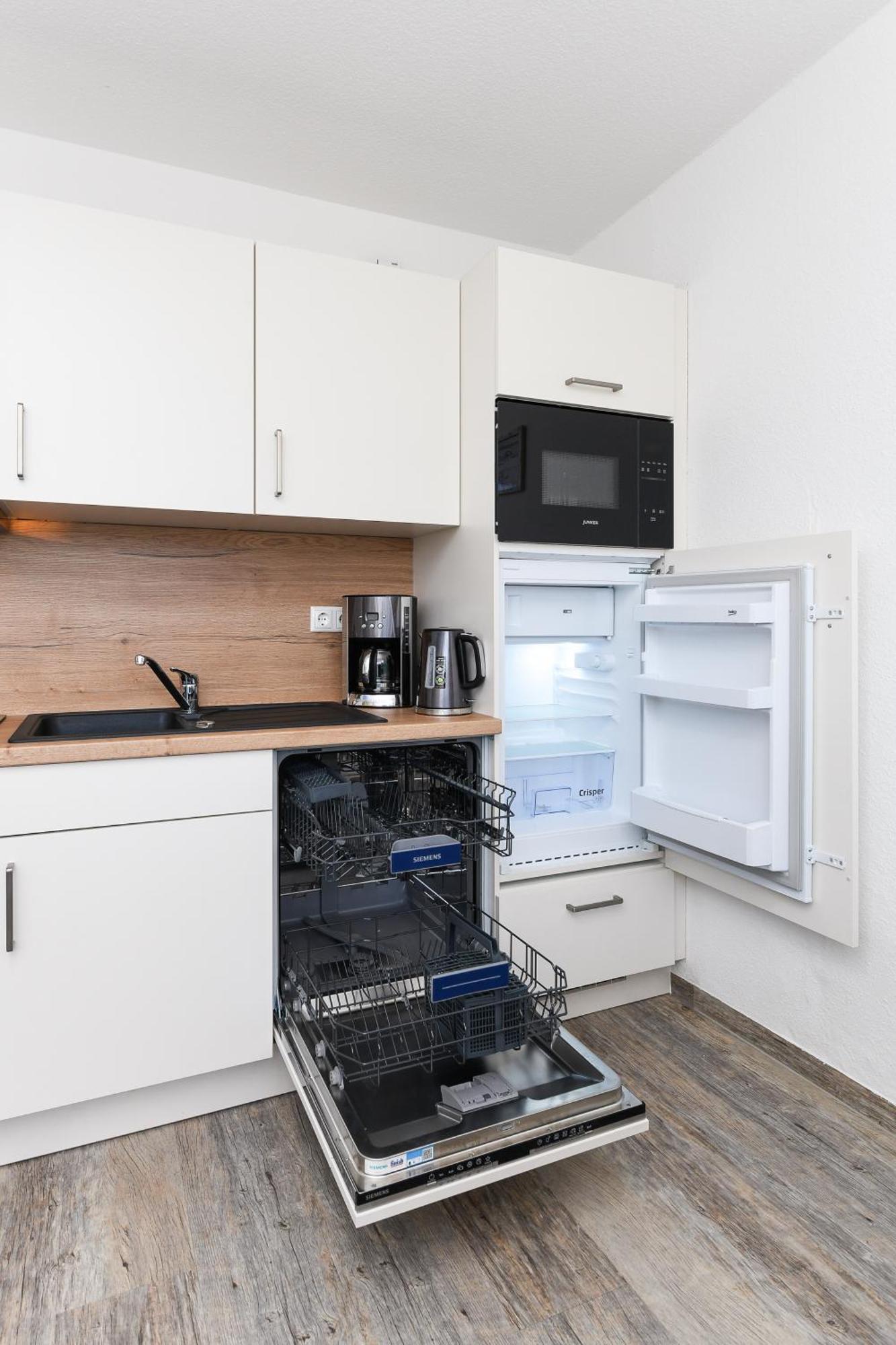 Haus Strandkorb Mit Fruehstuecksoption Bensersiel Exterior foto