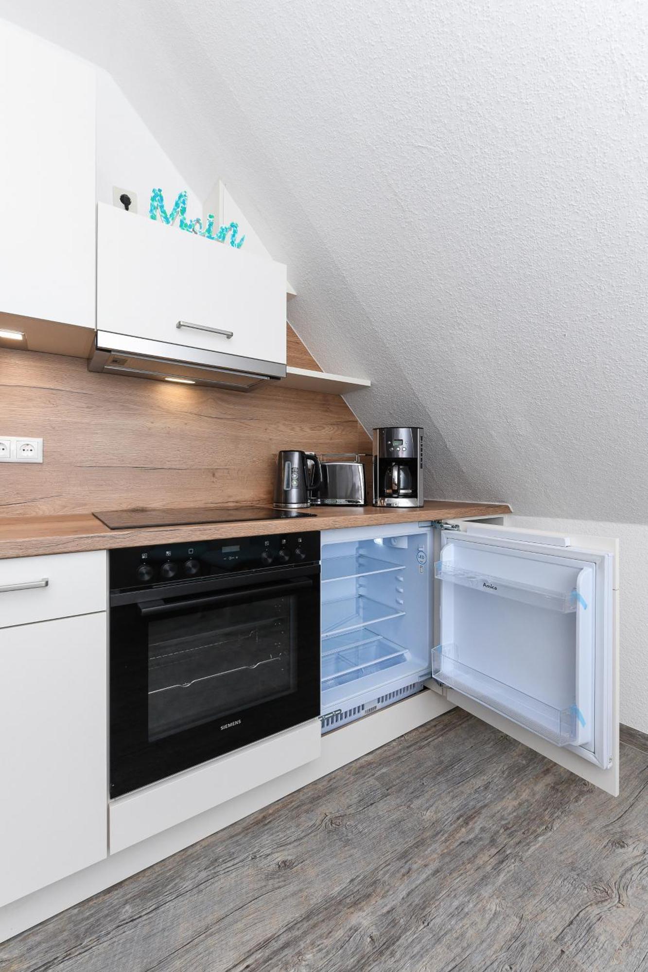 Haus Strandkorb Mit Fruehstuecksoption Bensersiel Exterior foto