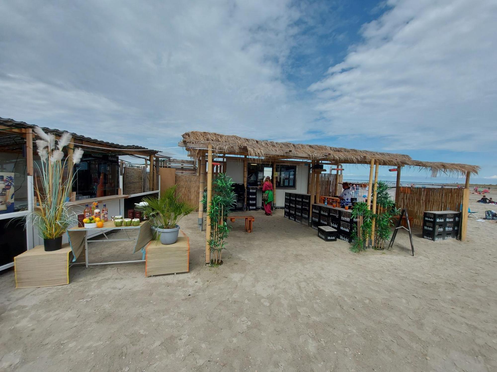 Haus Strandkorb Mit Fruehstuecksoption Bensersiel Exterior foto